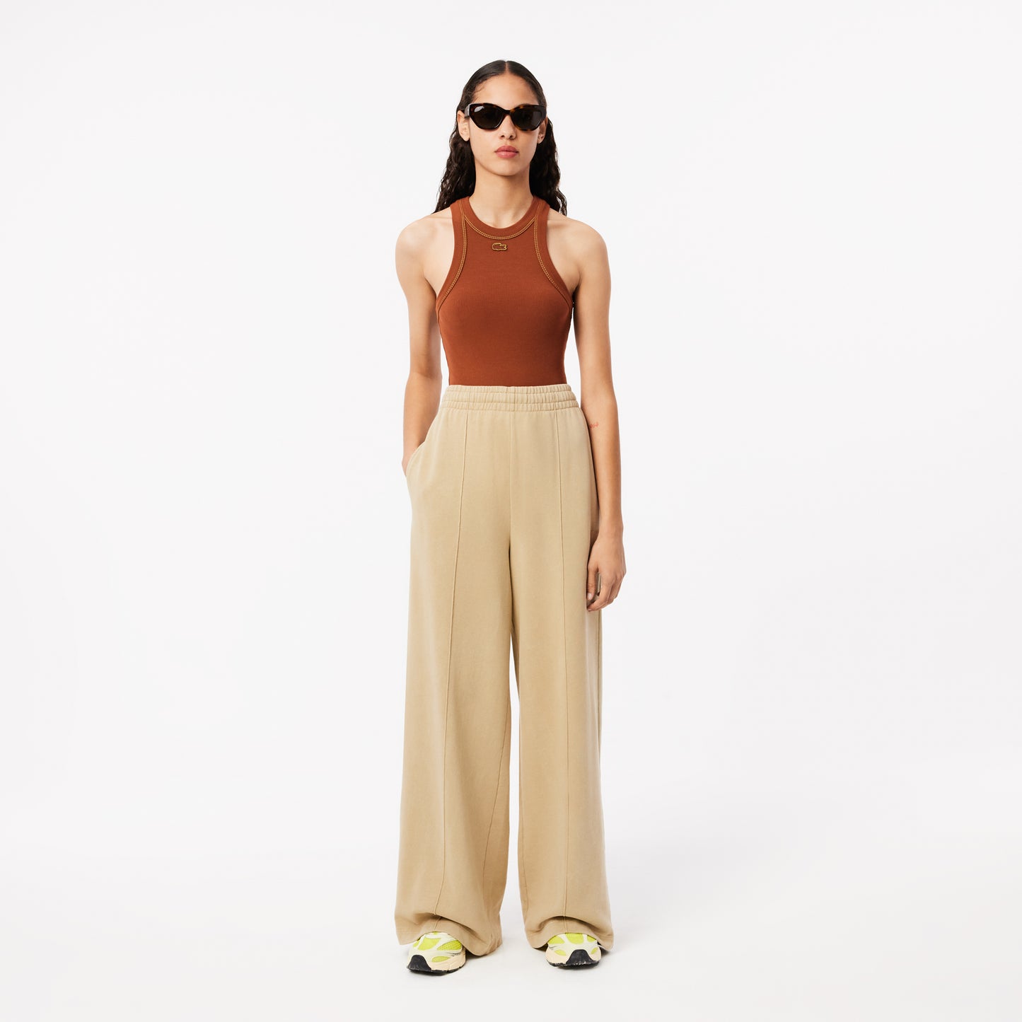 Pantalón deportivo Lacoste para dama