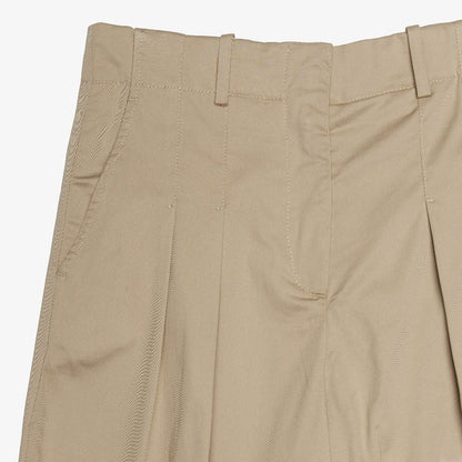 Pantalón flare fit con pinzas Lacoste