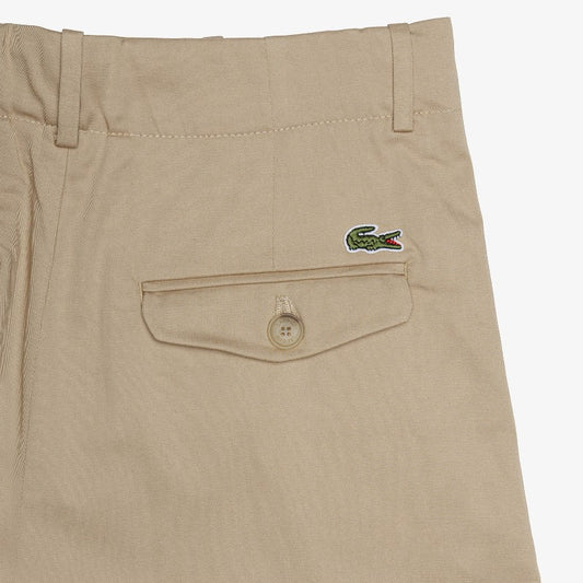 Pantalón flare fit con pinzas Lacoste